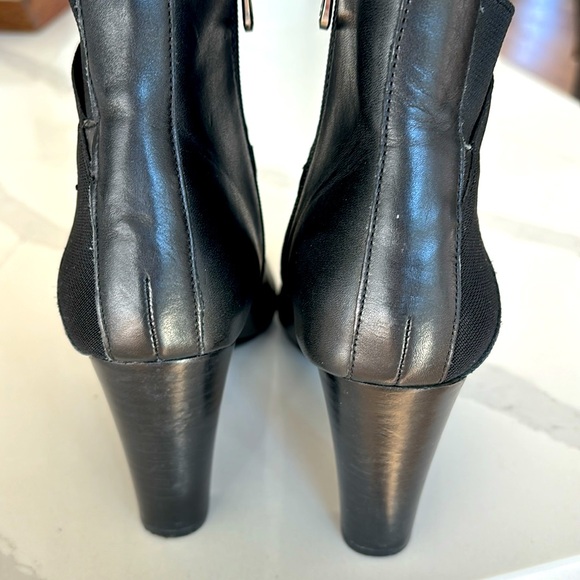 Adrienne Vittadini Booties - Picture 3 of 4